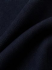 Calça Alfaiataria Flex na cor marinho, detalhe do tecido