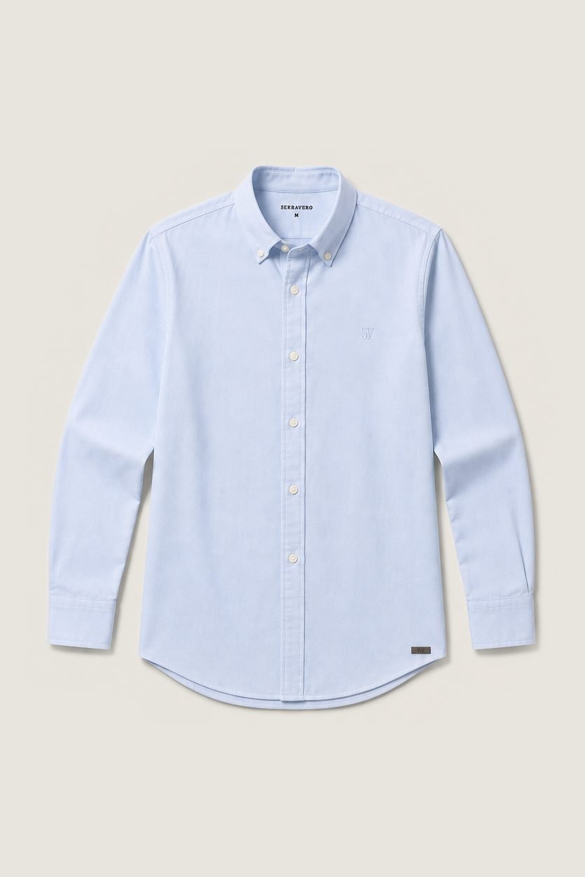Camisa Oxford Essencial na cor azul claro