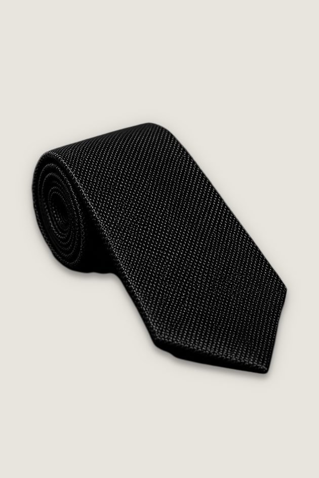 Gravata Seda Texturizada na cor preto
