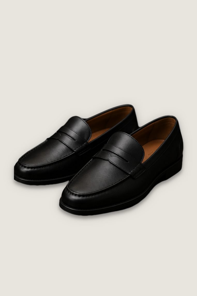 Mocassim Couro Clássico na cor preto