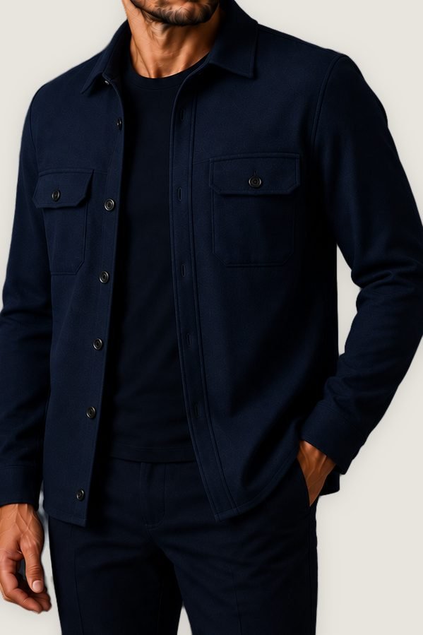 Overshirt Estruturada na cor marinho